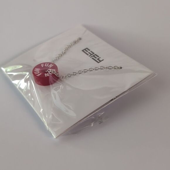 Effy Silver Chain Necklace‎ with Red and White FUN Charm - Picture 2 of 4